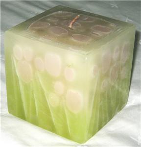 Garden of tulips candle cube