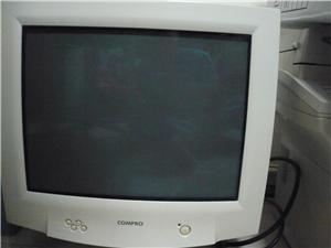 COMPRO CRT Monitor