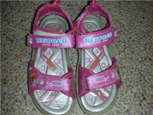 Kid's sandal