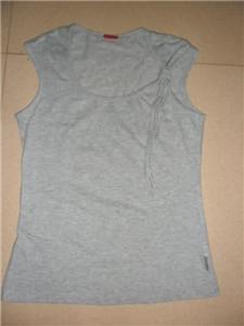 Grey sleeveless top