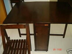 :-):-)WTS: Preloved Picket & Rail Foldable dinning