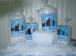 2.5kg of ICE for party! Seal In orginal packaging