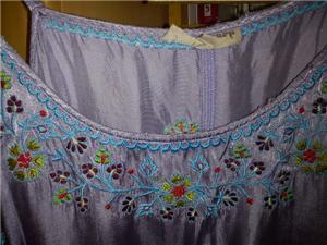 island shop emboidery dress-near view