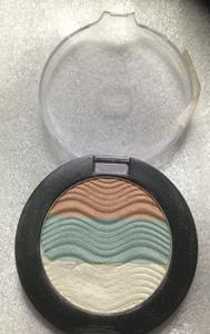 THE BODY SHOP Eye Colour Stripe(Coral/Aqua/Chalk)