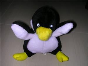 BLACK & WHITE MIX COUOUR PENQUIN SOFT TOY