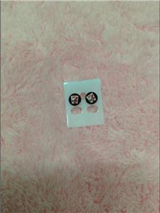 Cute earring