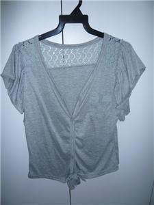 Grey top