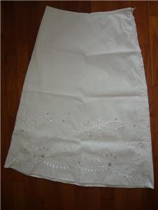 EE-S White Skirt With Emboriary