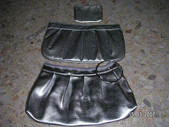 SILVER CLUTCH/WRISTLET 