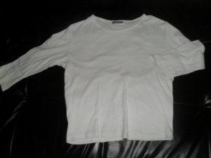 Giodano 3/4 slves white tee (Tagged M) YS 2