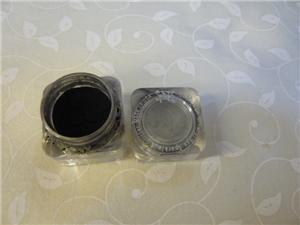 Black matt eye shadow