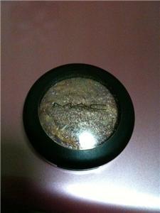 Mac LAtest collection EYe shadow