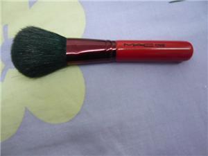 M.a.c Limited edition brush