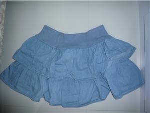 Elastic blue skirt