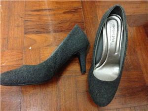 Grey heels size 6