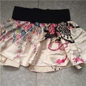 Free size satin skirt